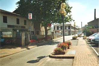 La rue de la Libert en 2001